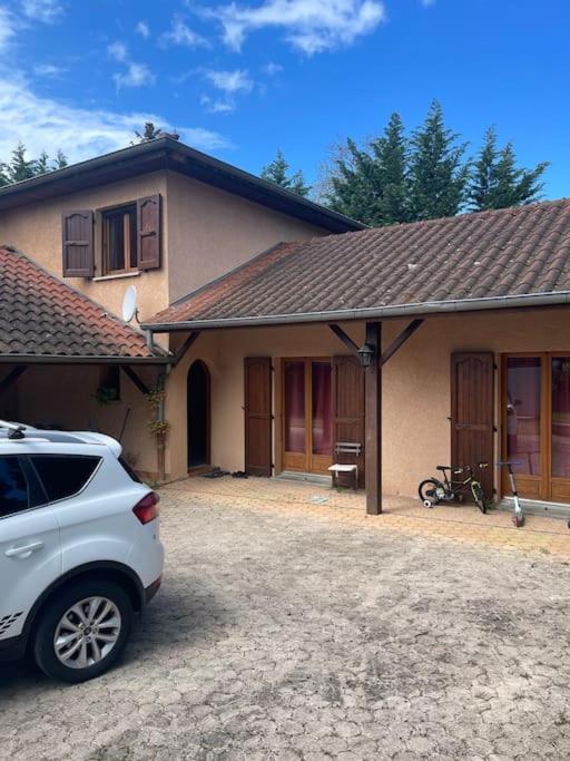 Villa Les Charmettes à Saint-Chef Extérieur photo